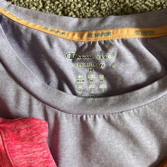 Workout Top Bundle! Under Armour, Champion, Aerie - Picture 3 of 4